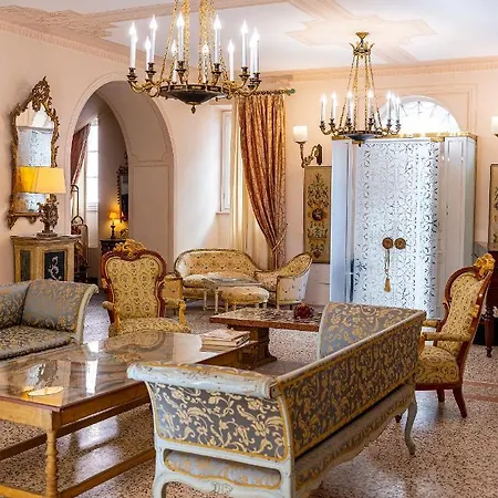 Dimora Ricci Hotel 2*