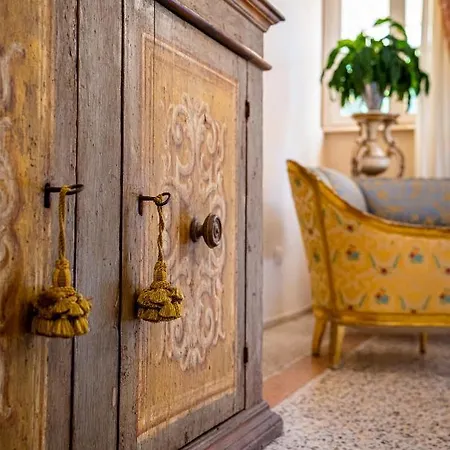 Dimora Ricci Hotel 2*